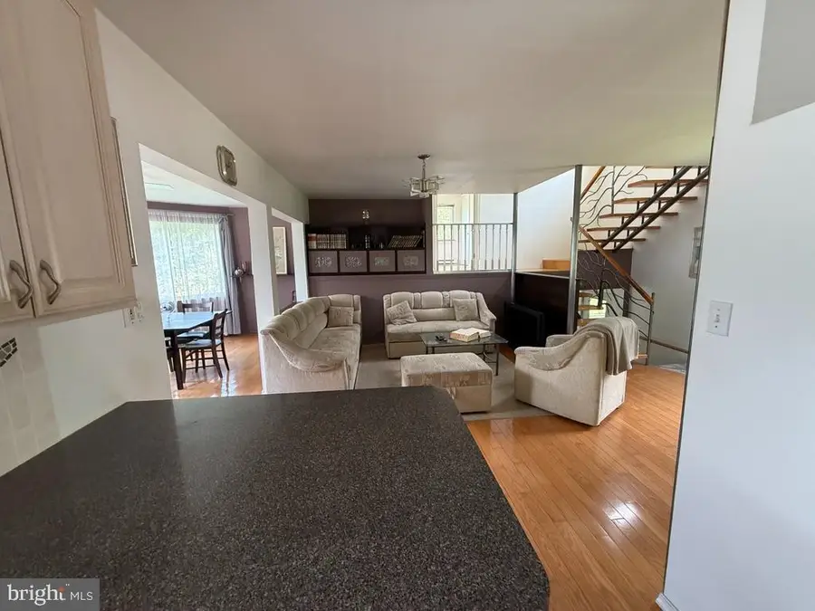 7639 Lake Shore Drive, Pocono Lake, PA 18347 - #3