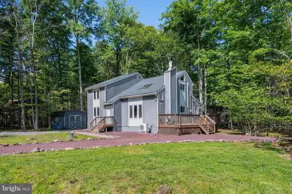 146 Chitimacha Dr, POCONO LAKE, PA 18347