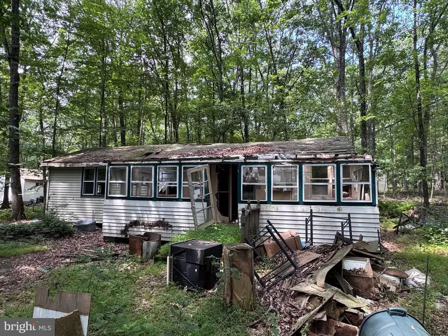 3404 Masons Ln, East Stroudsburg, PA 18302 - #2