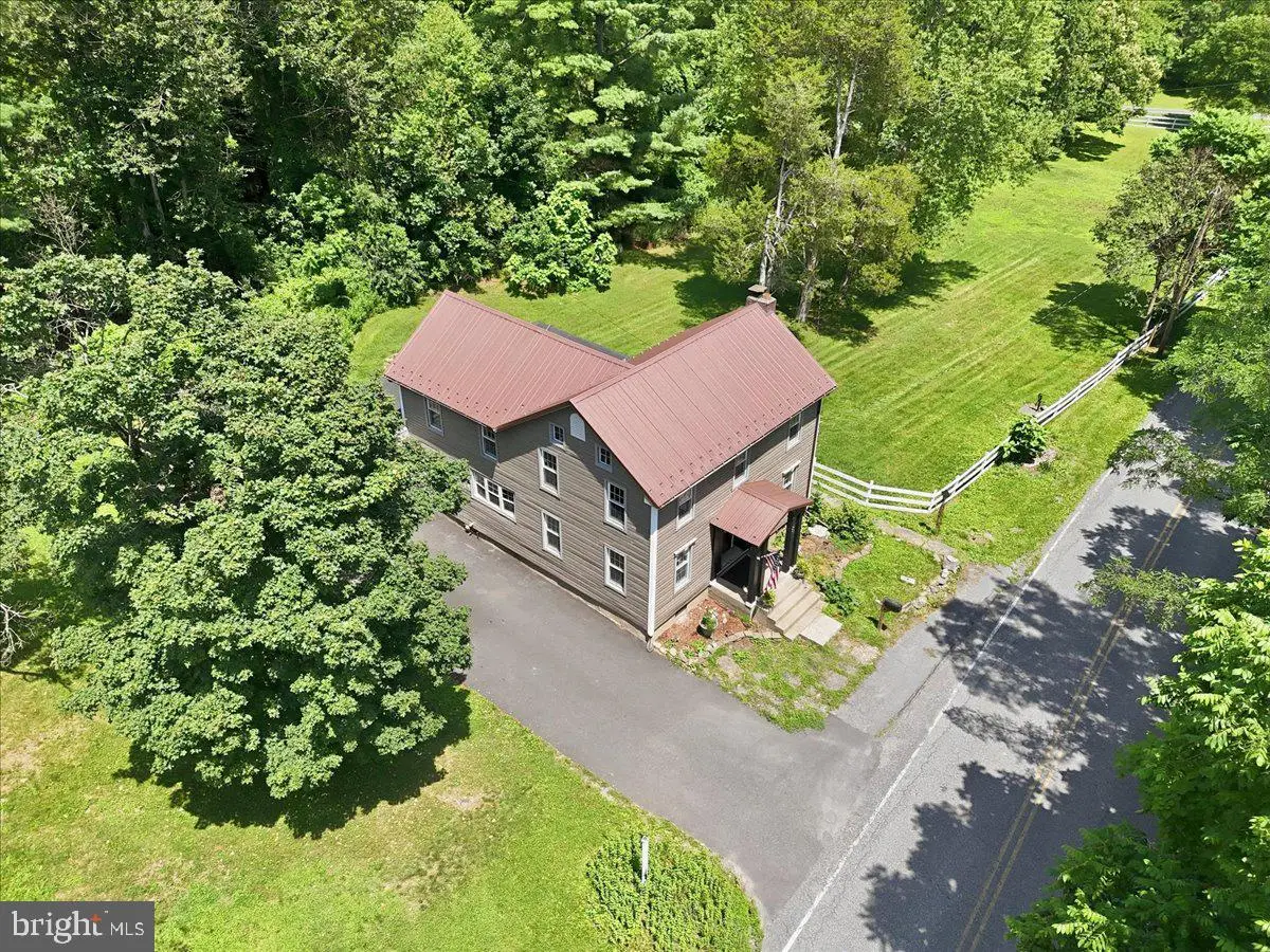 531 Effort Neola Rd, Saylorsburg, PA 18353 - #1