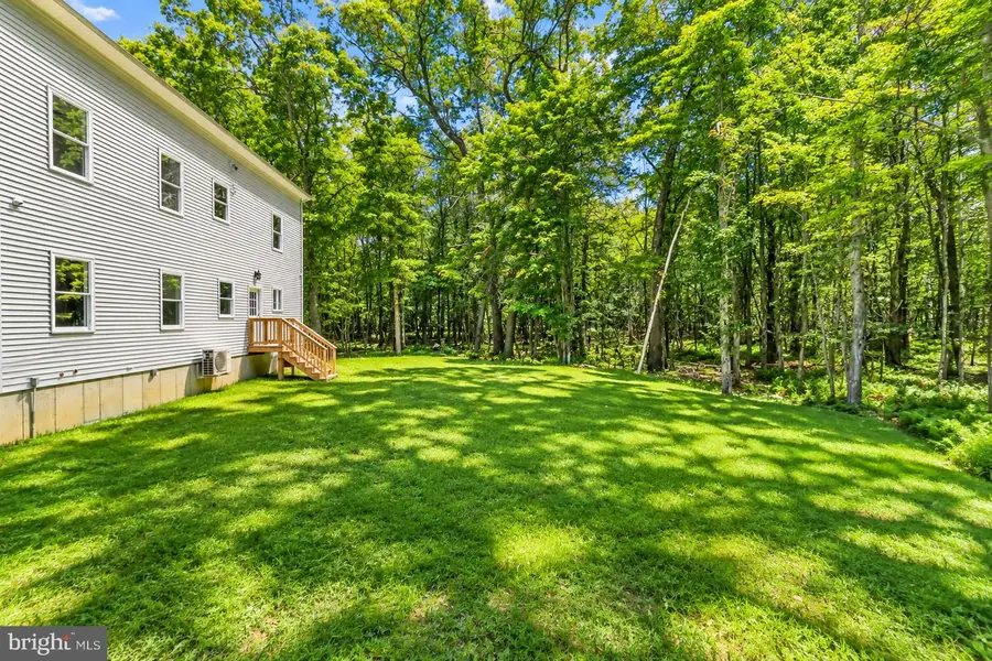 115 Deer Path Ln, Pocono Summit, PA 18346 - #3