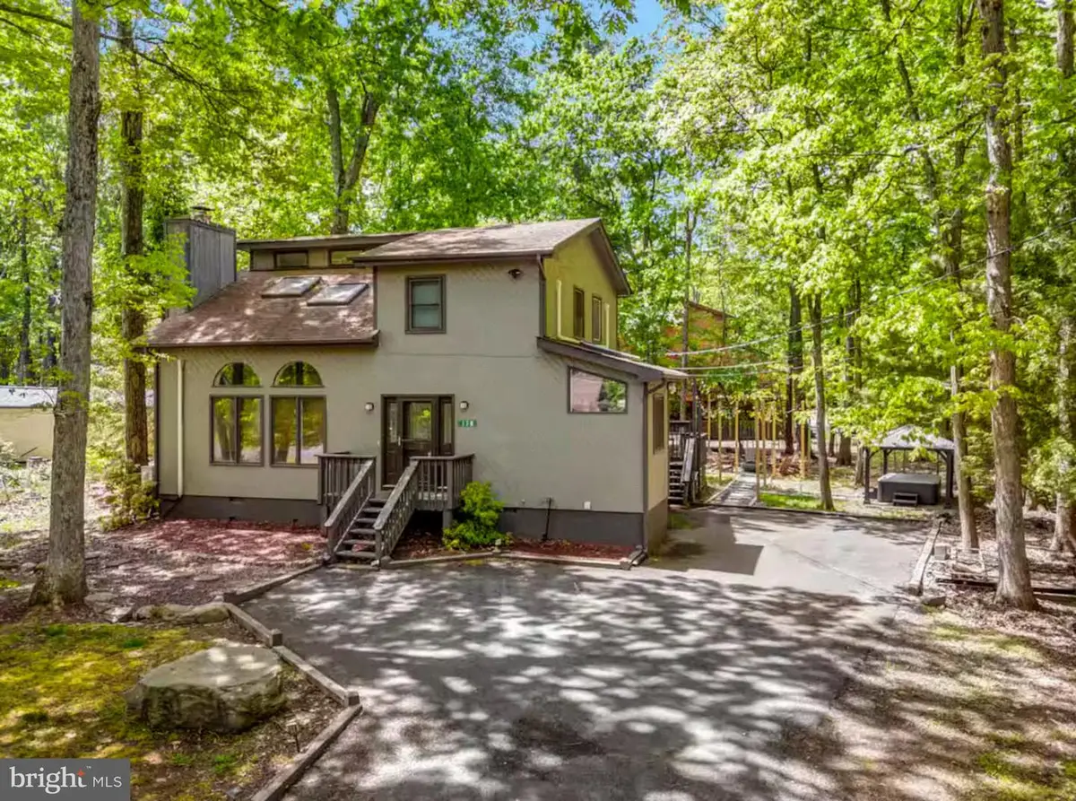118 Hyland Dr, East Stroudsburg, PA 18301 - #1