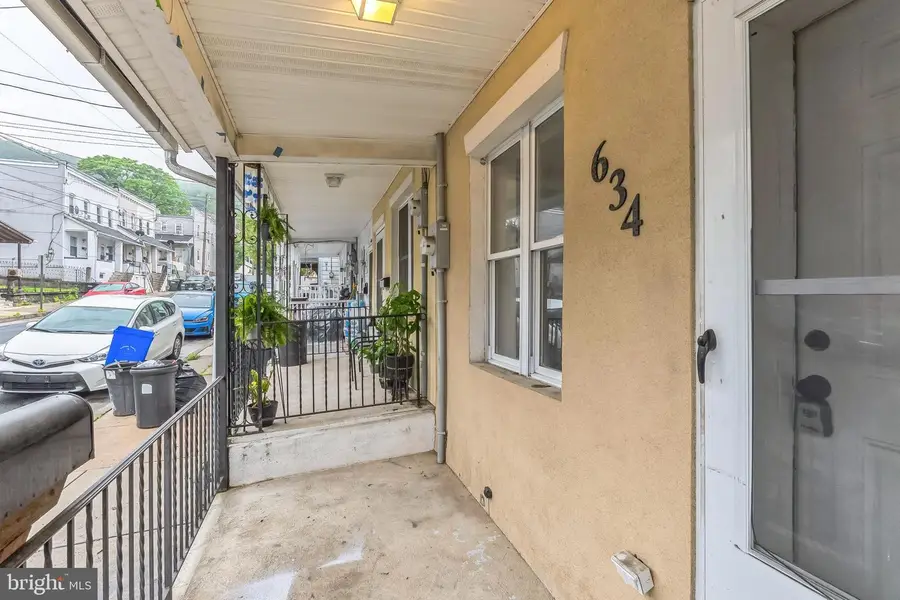 634 Ontario St, Bethlehem, PA 18015 - Image #2