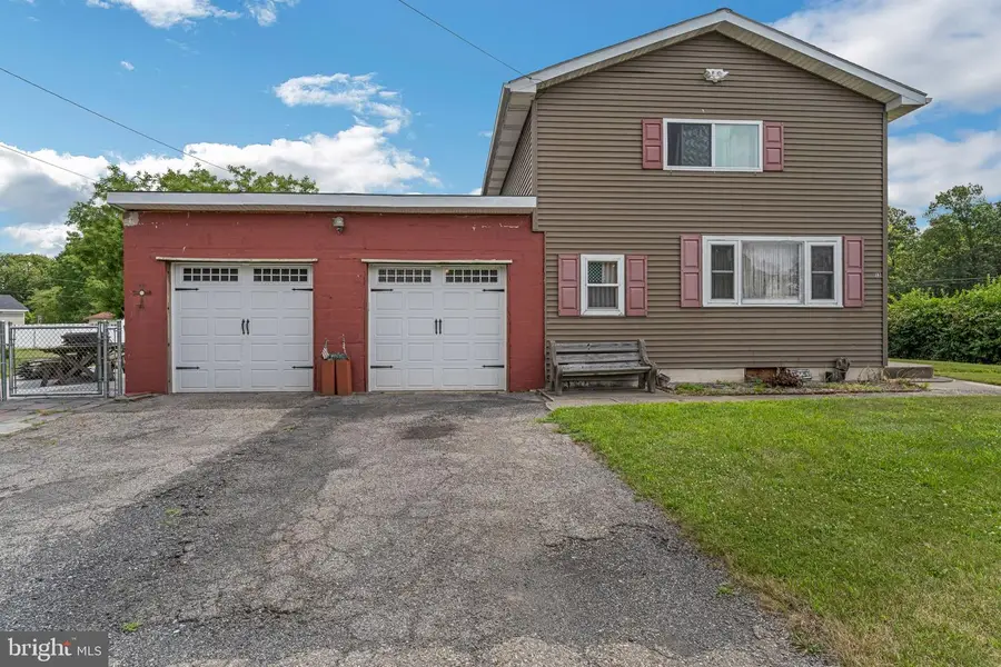 13 Johnsonville Rd, Bangor, PA 18013 - Image #2