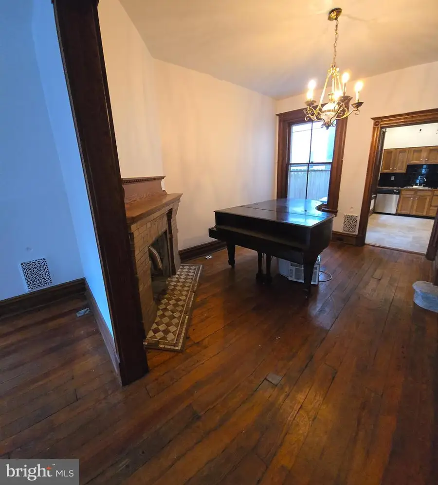 432 Cherokee St, Bethlehem, PA 18015 - Image #2