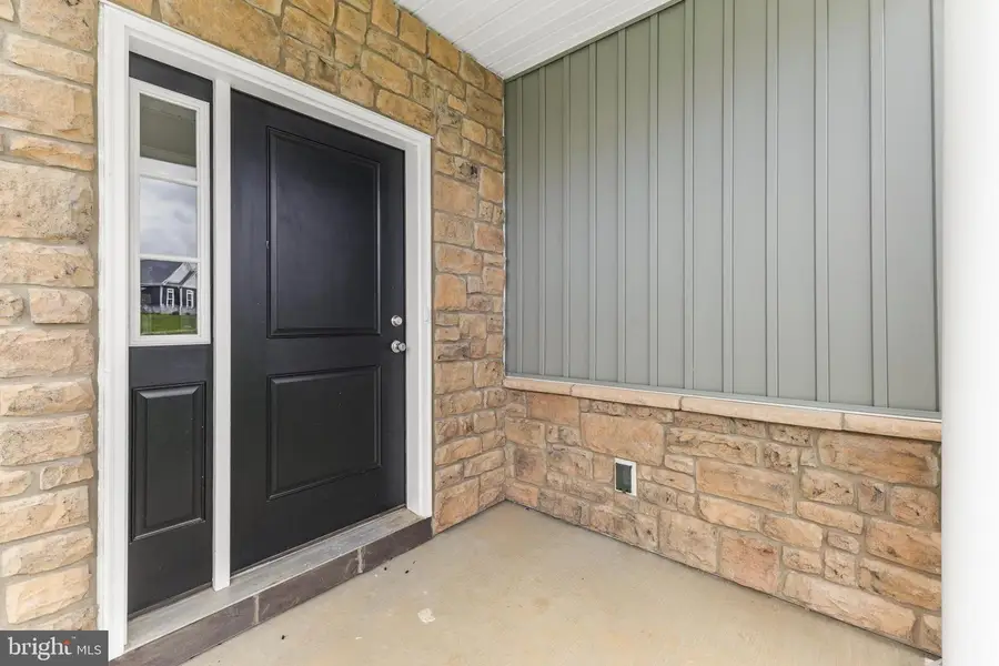 4780 Farrcroft Dr #113, Easton, PA 18040 - Image #2