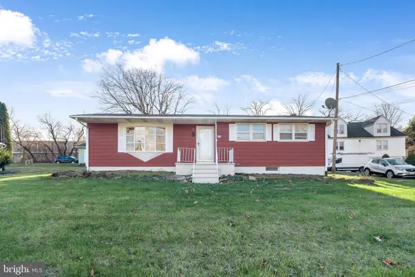 416 Main St, STOCKERTOWN, PA 18083