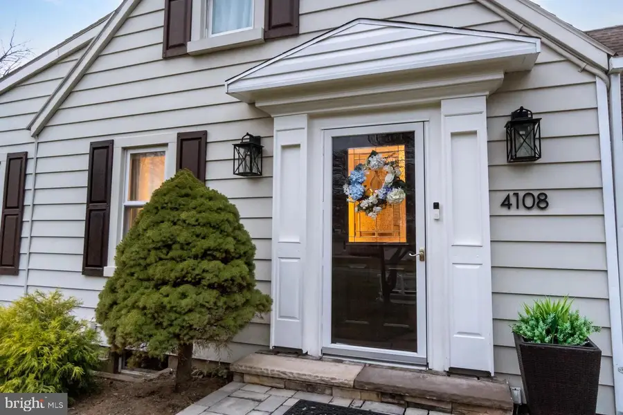 4108 Oakland Rd, Bethlehem, PA 18020 - Image #2