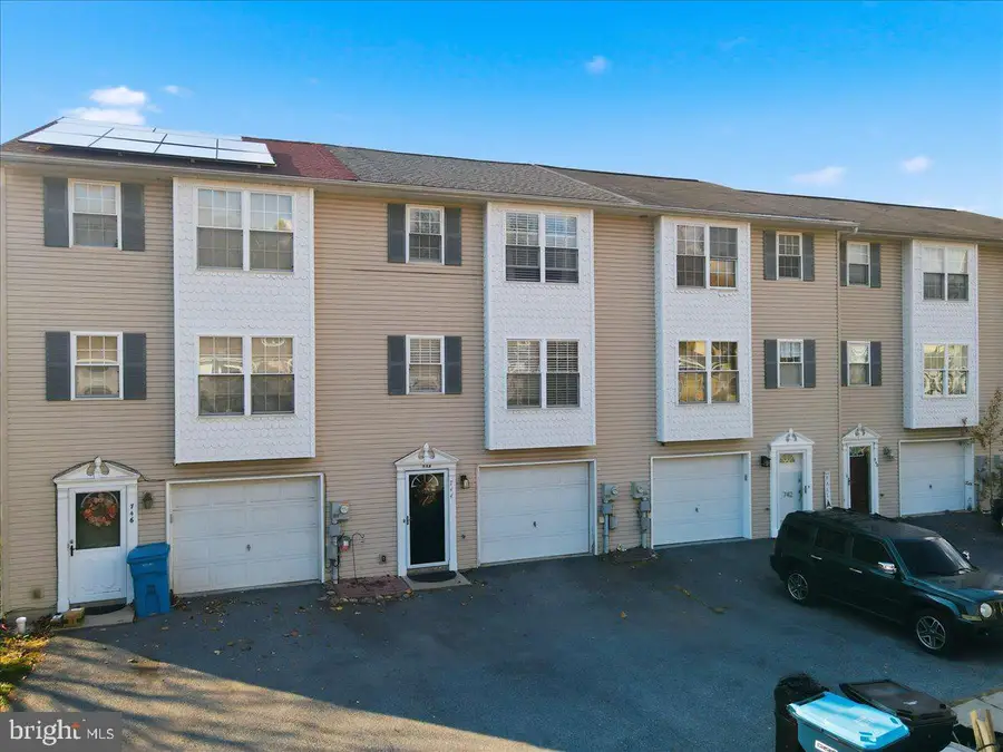 744 Williams Ave, Walnutport, PA 18088 - Image #3