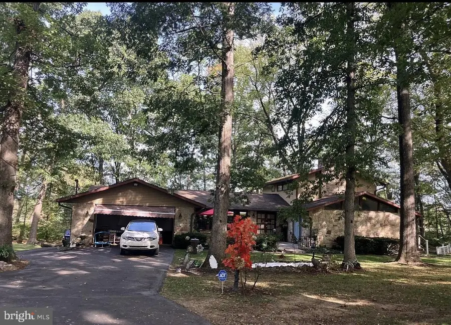 3725 Oakland Rd, Bethlehem, PA 18020 - #2