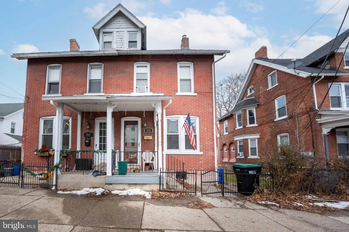 715 Itaska St, Bethlehem, PA 18015 - Image #1