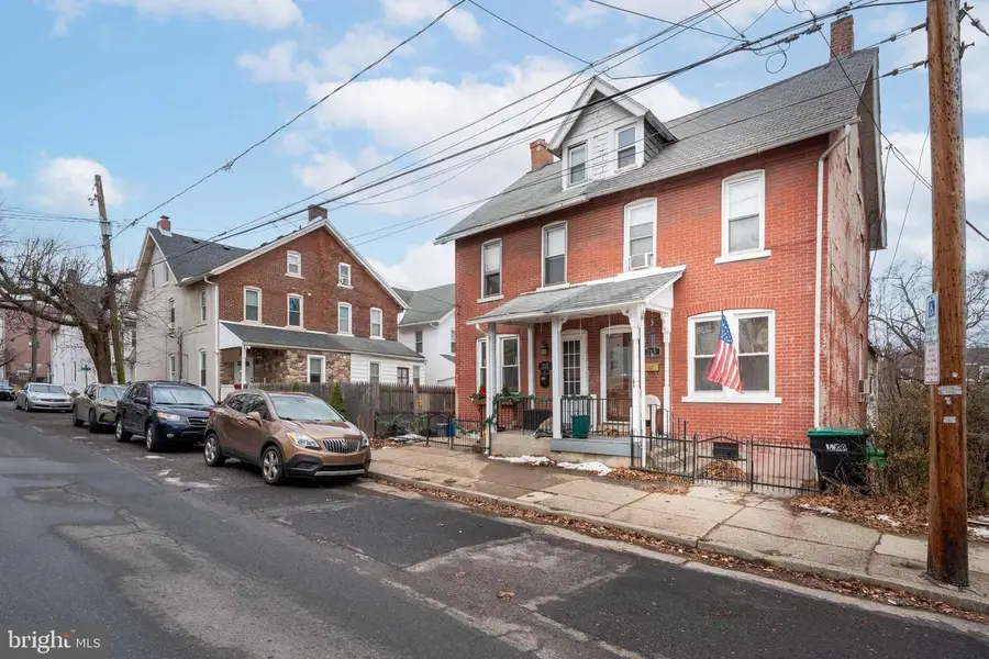 715 Itaska St, Bethlehem, PA 18015 - Image #3