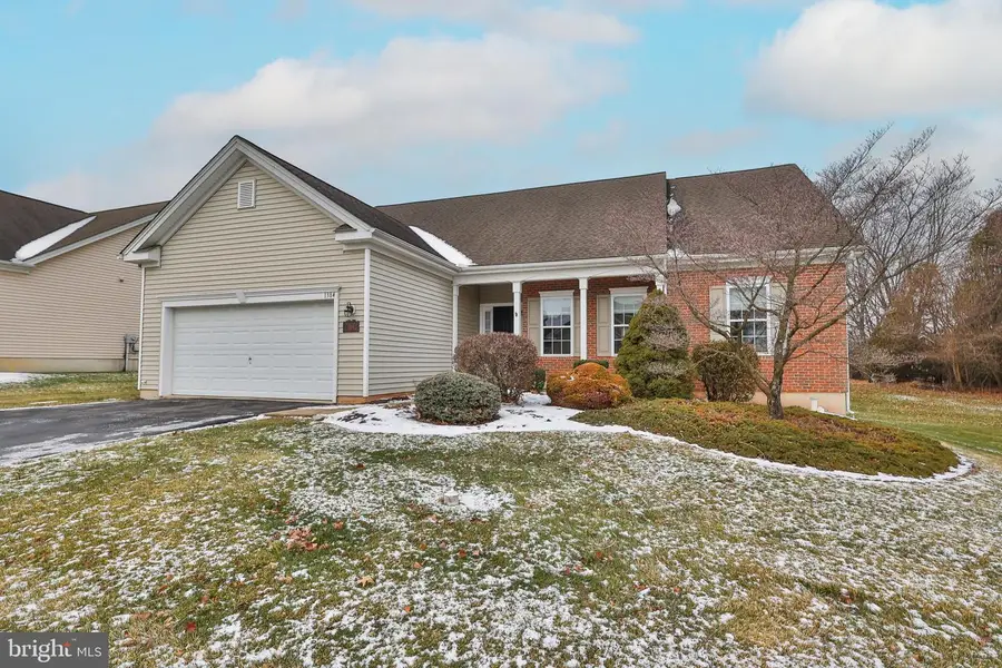 1384 Hennaberry Ln, Easton, PA 18040 - Image #2