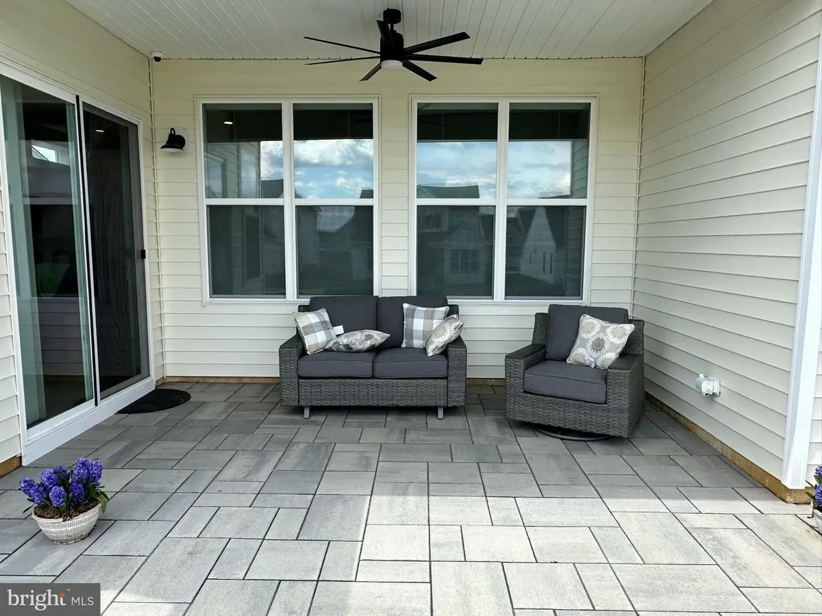 7018 Oak Ln, Bath, PA 18014 - #1