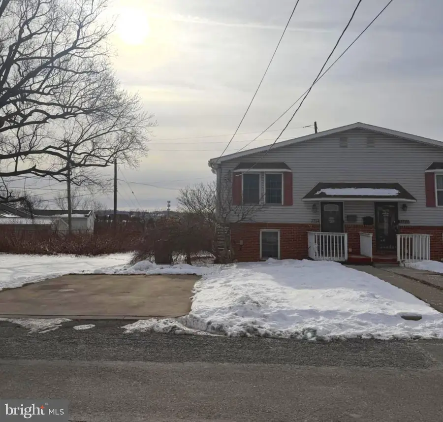 2734 Columbia St, Easton, PA 18045 - Image #2