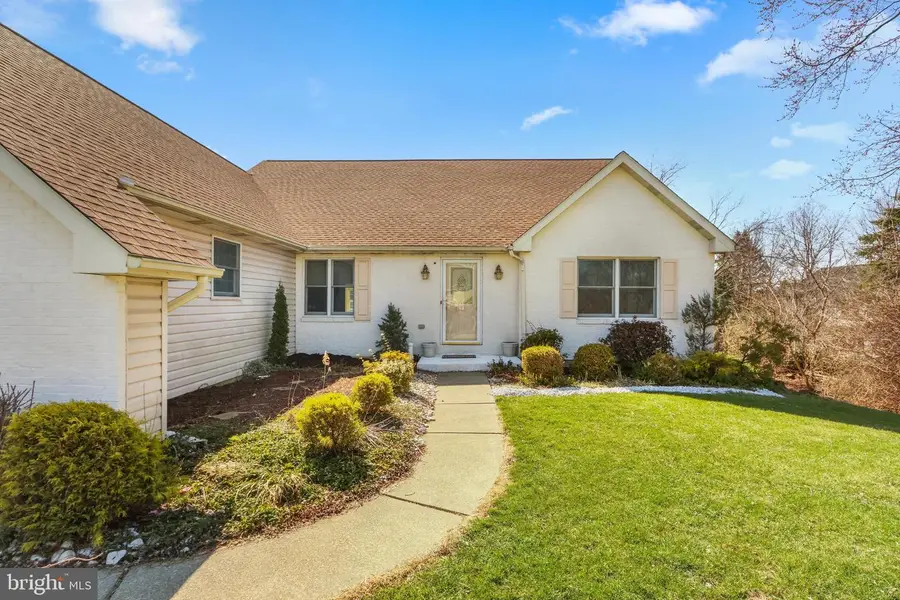 4950 Harvey Rd, Bethlehem, PA 18020 - #2