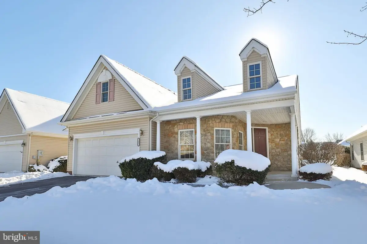 13 Devonshire Dr, Easton, PA 18045 - #1