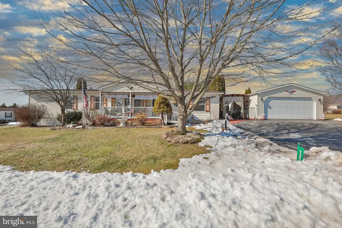 1233 Valley Forge Dr, Walnutport, PA 18088 - #1