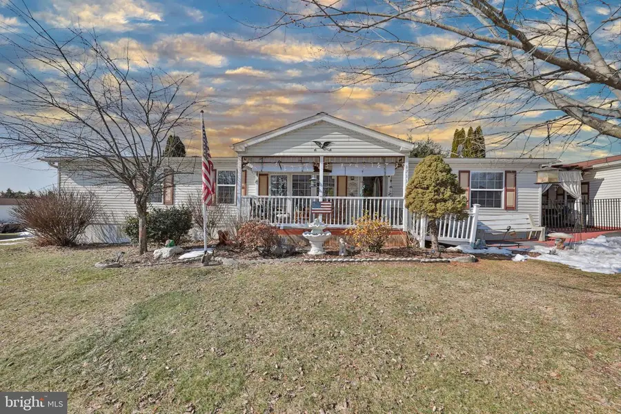 1233 Valley Forge Dr, Walnutport, PA 18088 - #3