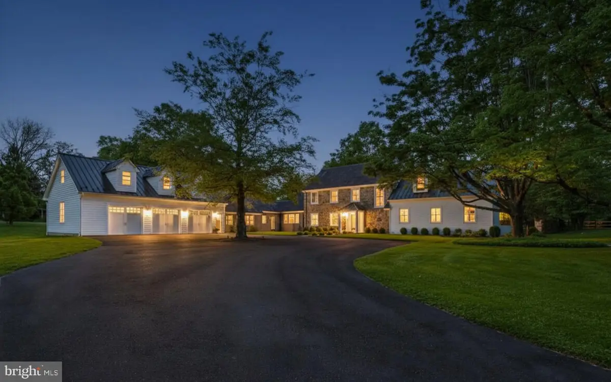 1803 Apple Tree Ln E, Bethlehem, PA 18015 - #1