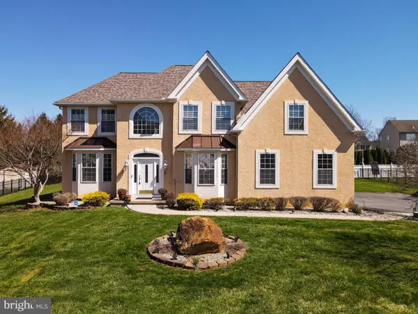 2277 Leigh Dr, EASTON, PA 18040