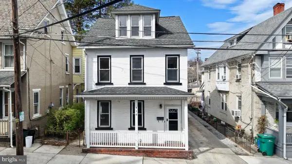 416 Carlton Ave, BETHLEHEM, PA 18015