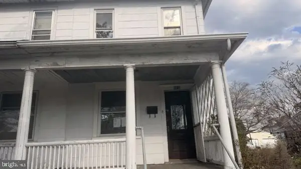 1141 2nd Ave, HELLERTOWN, PA 18055