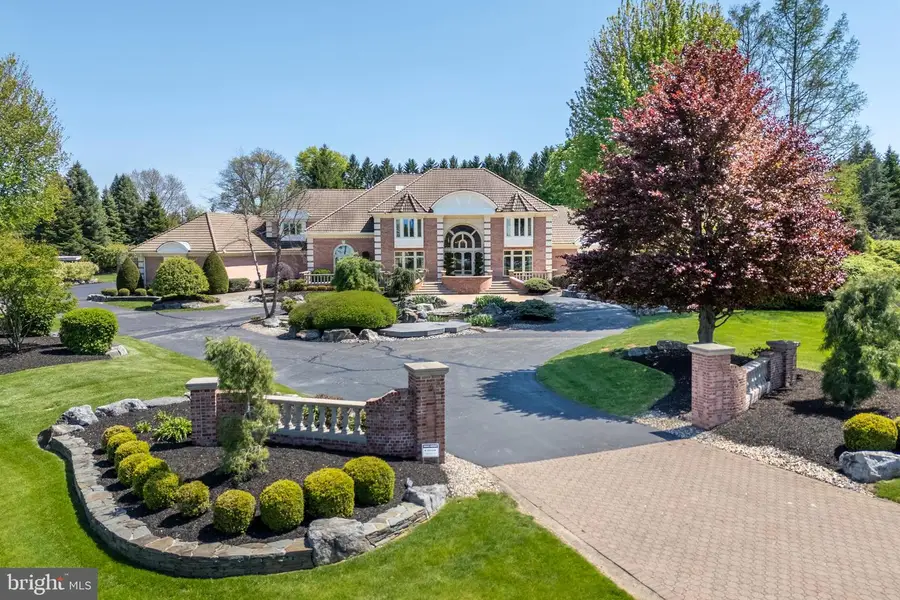4250 Raynessa Ct, Easton, PA 18045 - #2