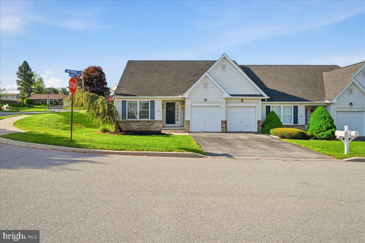 1314 Lindenwood Ln, Easton, PA 18040 - #1