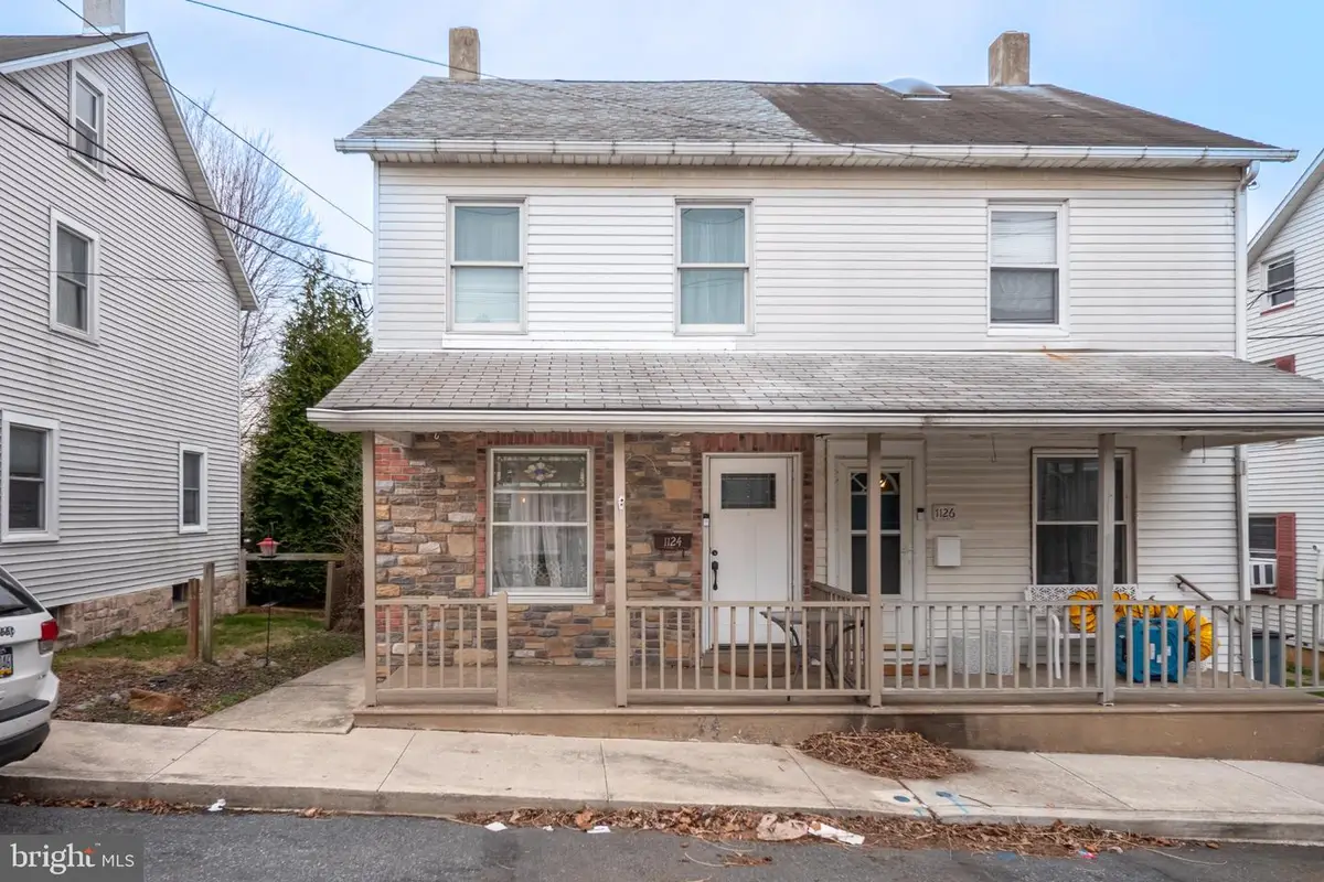 1124 Furnace St, Hellertown, PA 18055 - #1