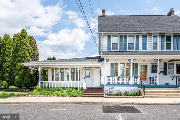 153 New St, HELLERTOWN, PA 18055