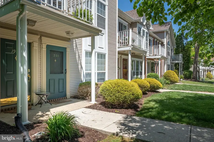1964 Mattis St, Hellertown, PA 18055 - #3