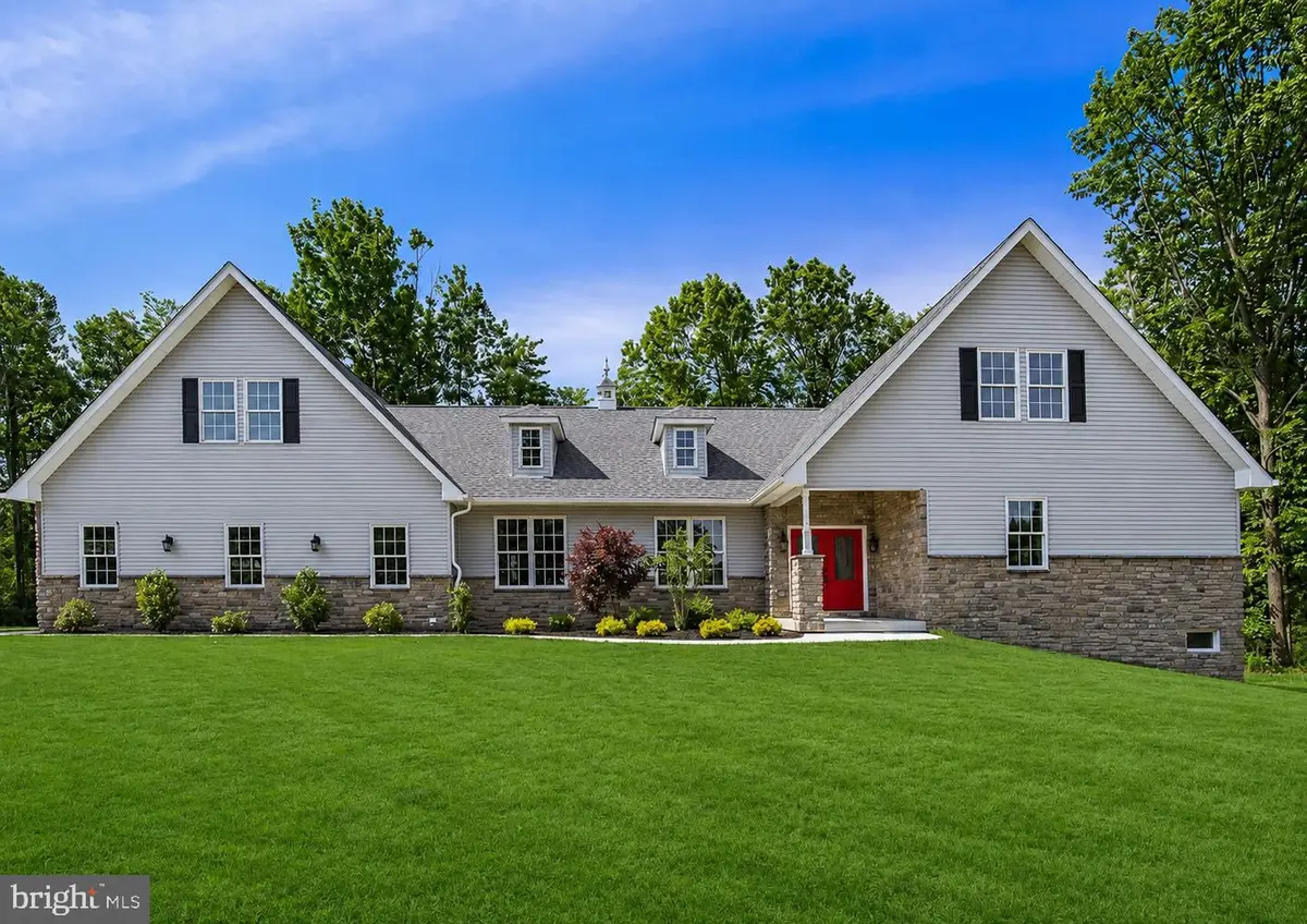 2640 Eagle Ln, Hellertown, PA 18055 - #1