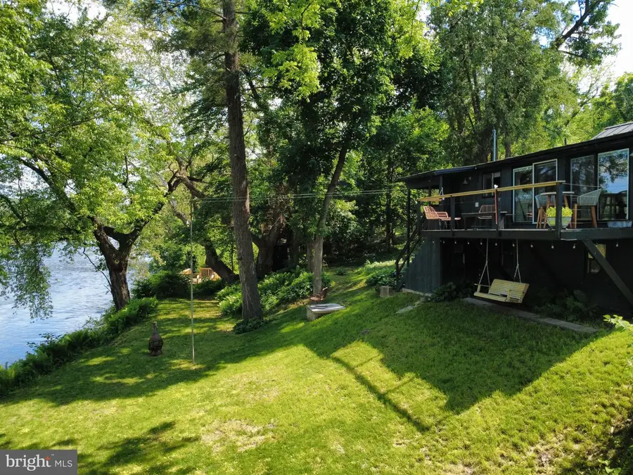 1855 S Delaware Dr, Easton, PA 18042 - #2