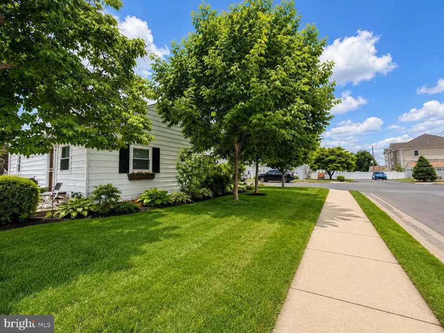 2103 Livingston St, Bethlehem, PA 18017 - #3