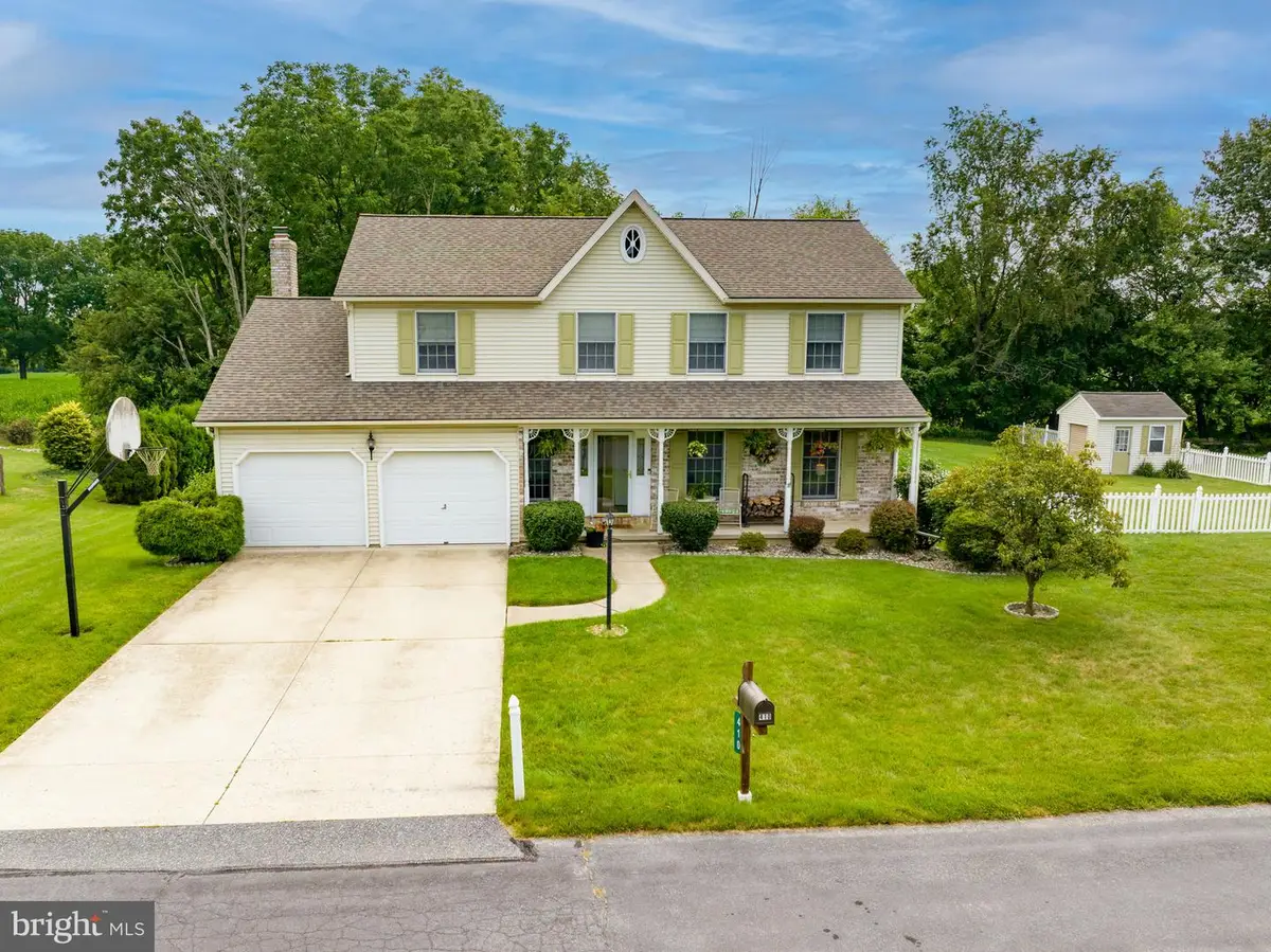410 E Mayfield Cir, Bethlehem, PA 18020 - #1