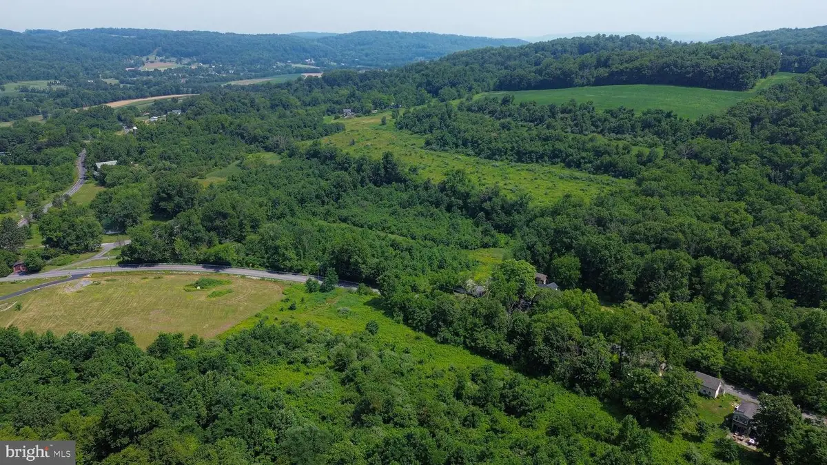 205 Stouts Valley Rd, Riegelsville, PA 18077 - #1
