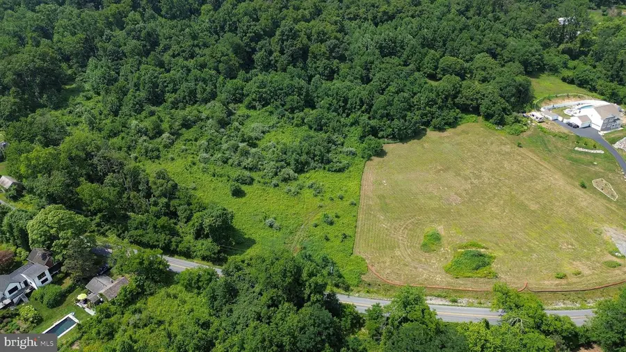 205 Stouts Valley Rd, Riegelsville, PA 18077 - #3