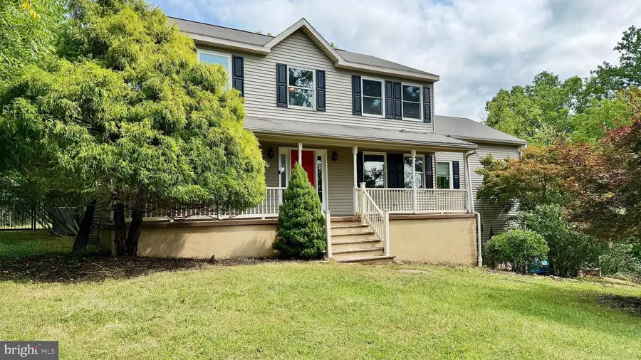 18 Joan St, Easton, PA 18042 - #2