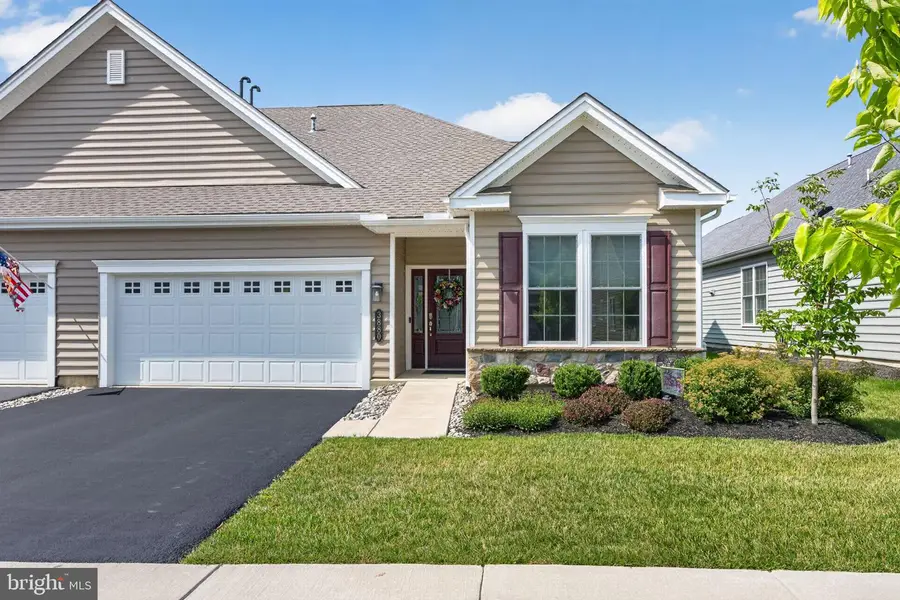 3880 Victors Way, Easton, PA 18045 - #2