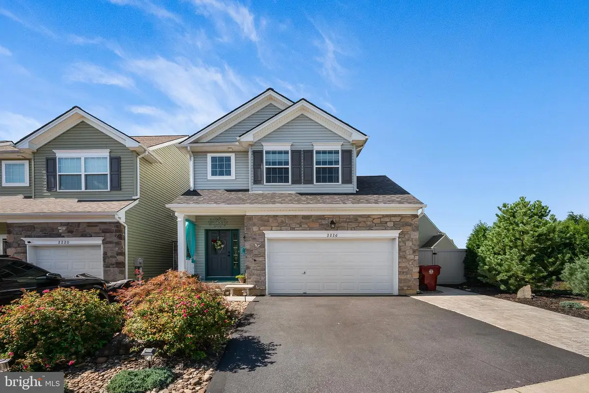 2226 Huntington Ln, Easton, PA 18040 - #1