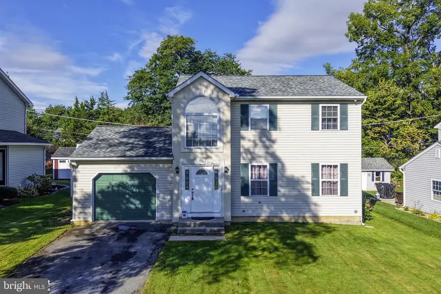 340 Avon St, Easton, PA 18045 - #2