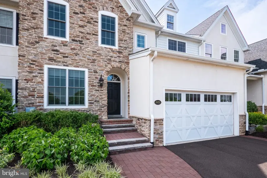 1970 Carriage Knoll Dr, Bethlehem, PA 18015 - #3