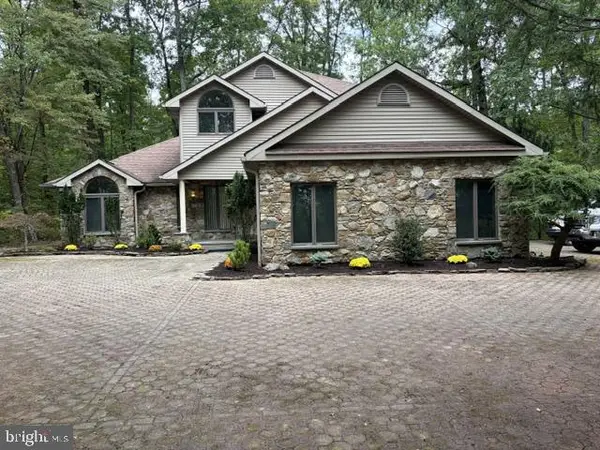 229 Kromer Rd, WIND GAP, PA 18091