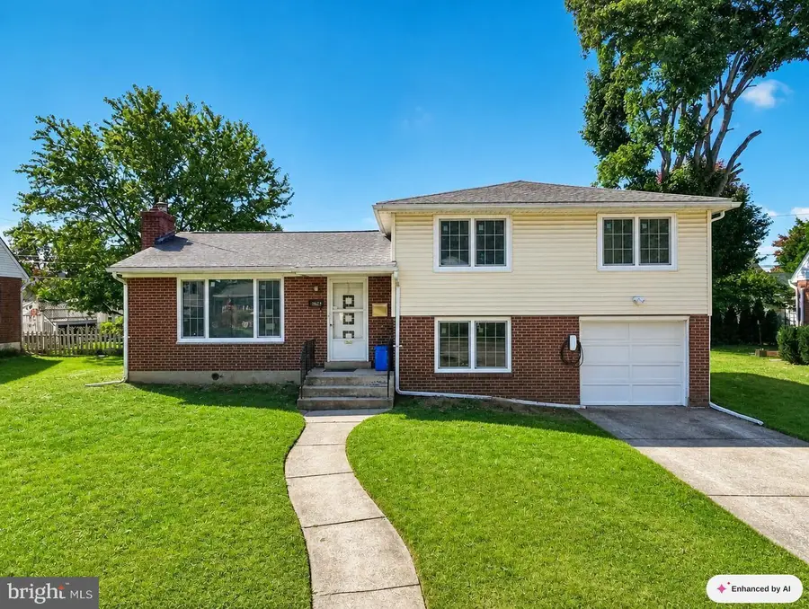 1823 Major St, Bethlehem, PA 18017 - #2