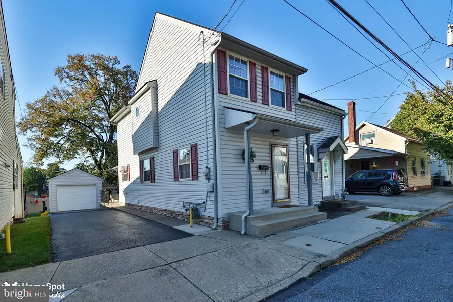 37 W Ettwein St, Bethlehem, PA 18018 - #3