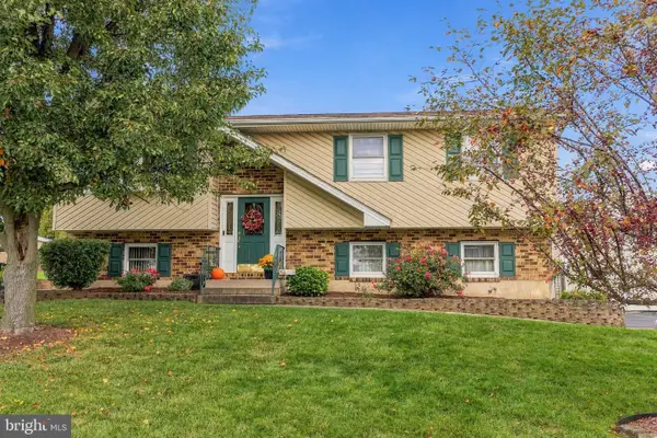 3239 Reeve Dr W, BETHLEHEM, PA 18020