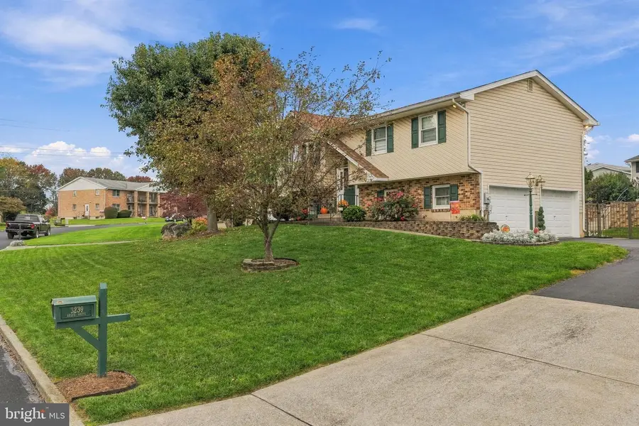 3239 Reeve Dr W, Bethlehem, PA 18020 - #3