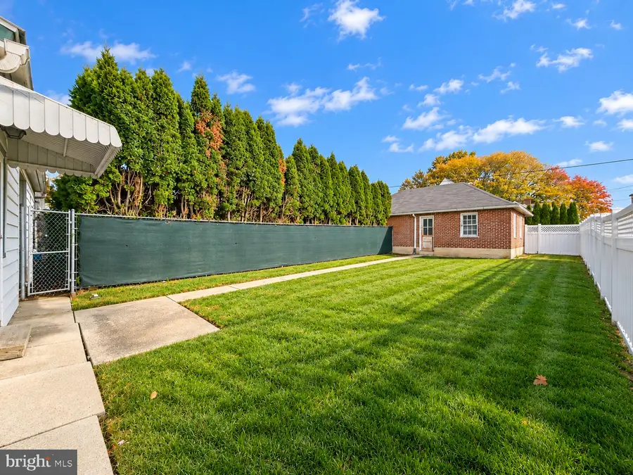 231 Hamilton Ave, Bethlehem, PA 18017 - #3
