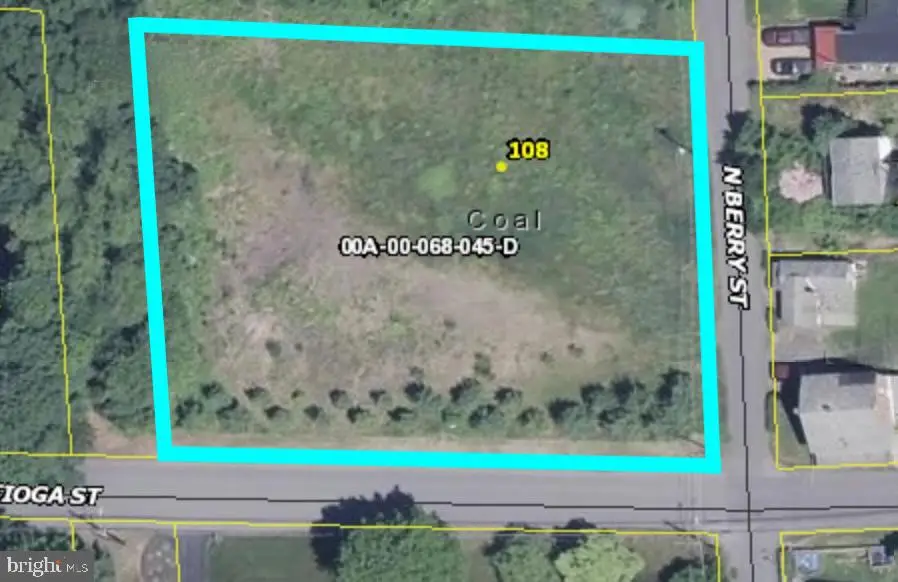 108 Berry St N, Coal Township, PA 17866 - Image #1